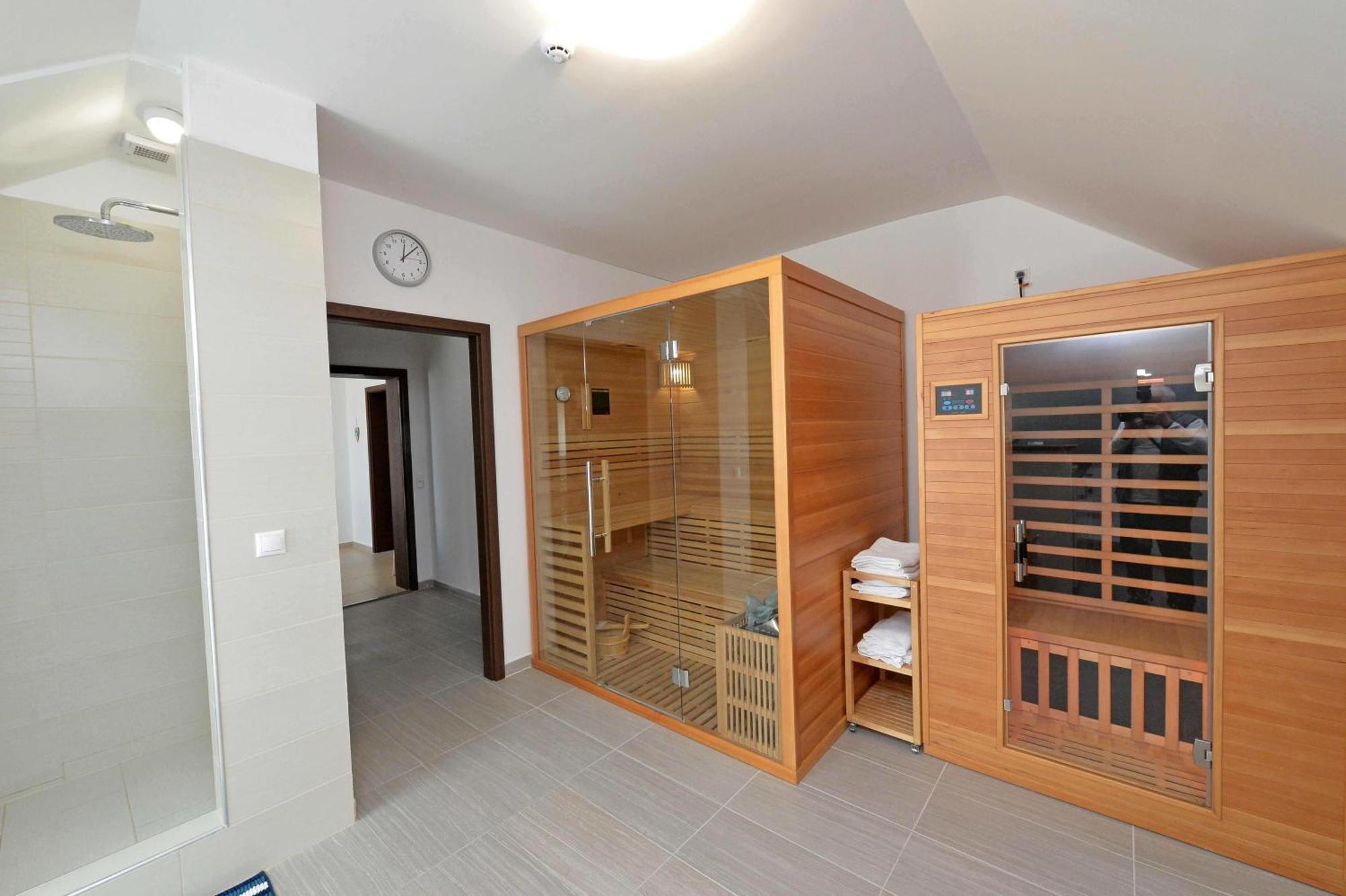 Aranymandula Apartmanok Balatonakali Exteriör bild