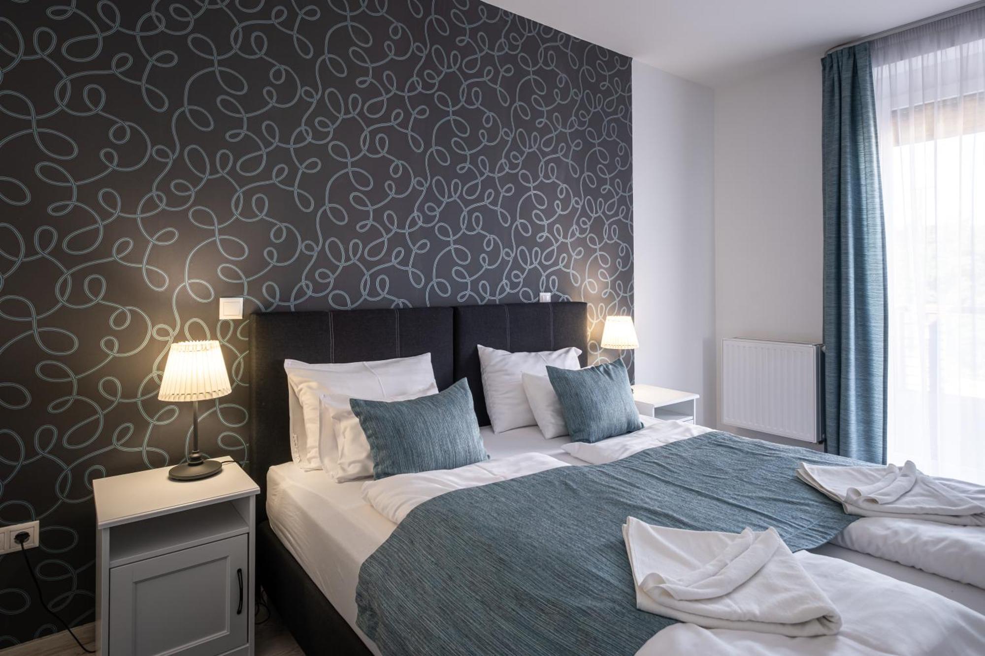 Aranymandula Apartmanok Balatonakali Exteriör bild