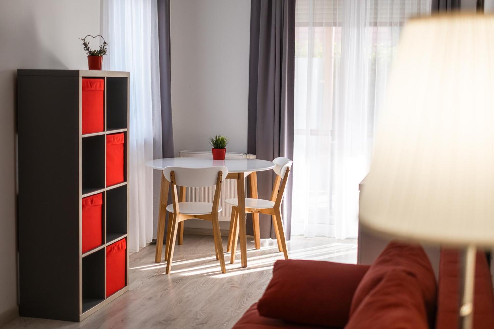 Aranymandula Apartmanok Balatonakali Exteriör bild