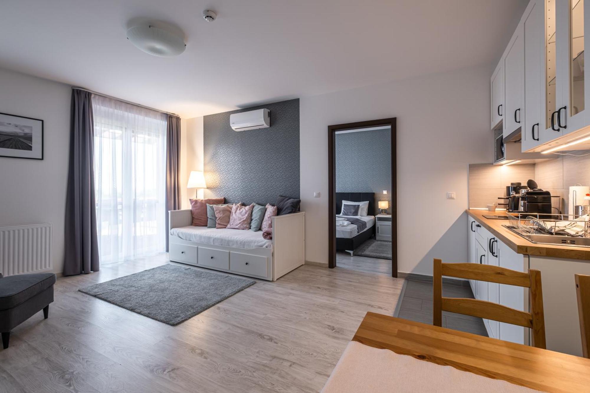 Aranymandula Apartmanok Balatonakali Exteriör bild