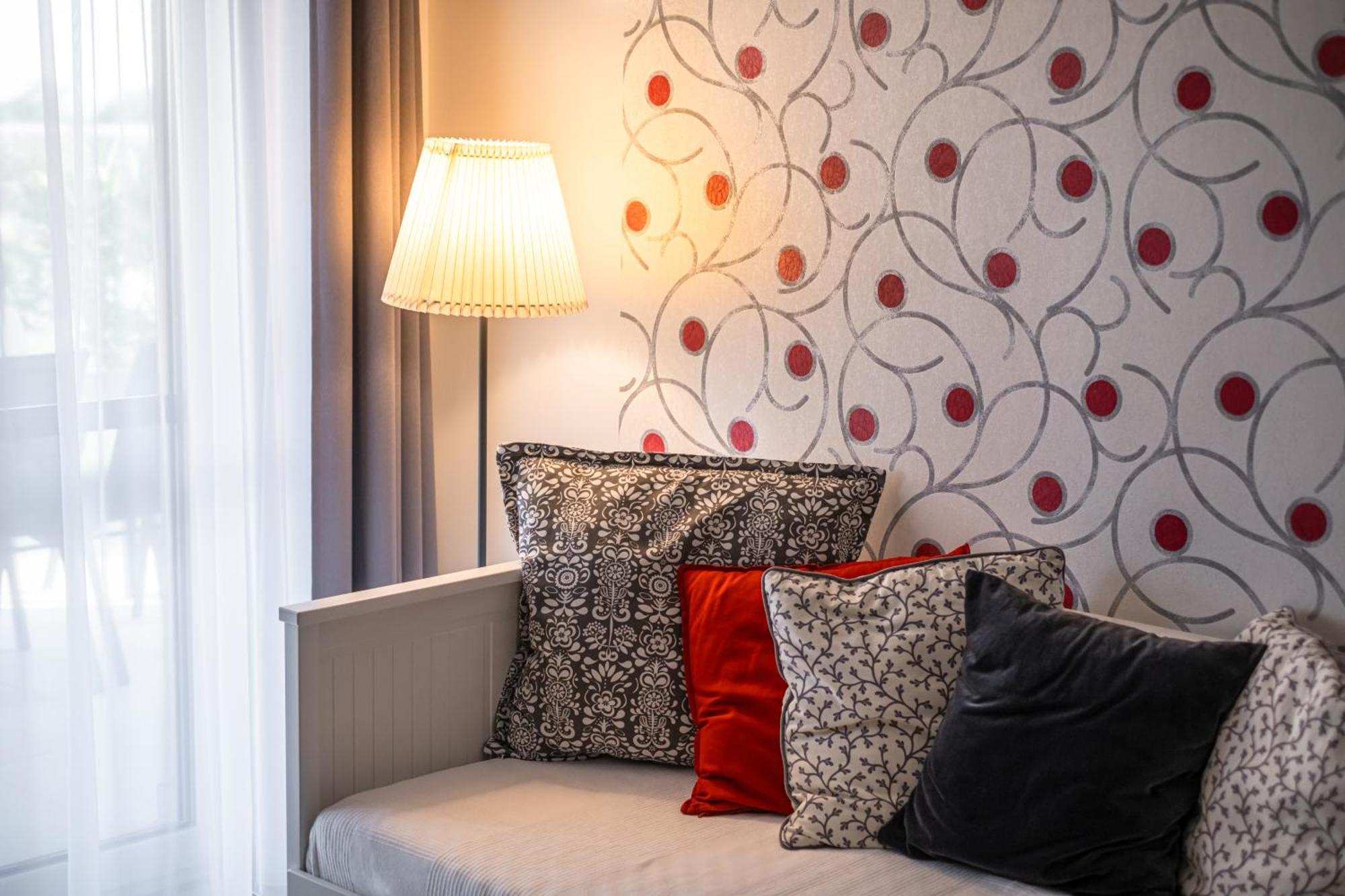 Aranymandula Apartmanok Balatonakali Exteriör bild