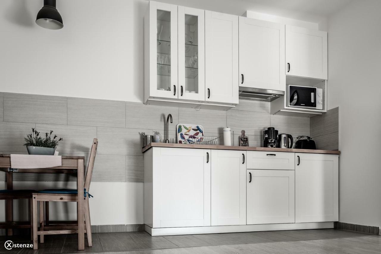 Aranymandula Apartmanok Balatonakali Exteriör bild